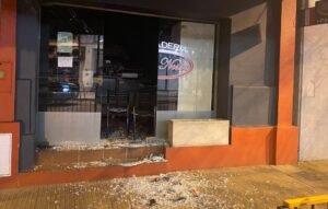 Detuvieron a un hombre que ingresó a un comercio céntrico de Venado Tuerto