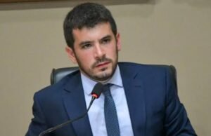 Chiarella denunció amenazas de taxistas y remiseros y aseguró: “No vamos a prohibir la llegada de Uber”