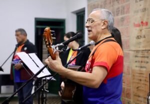 En la Casa Museo: Una tarde para disfrutar en Venado Tuerto de música en vivo y celebrar el arte del Maestro Bosi