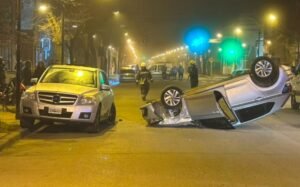 Violento accidente y vuelco en pleno centro de Venado Tuerto