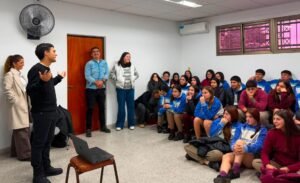La Diputada Galnares llevó capacitaciones de educación financiera a escuelas de Venado Tuerto y Murphy