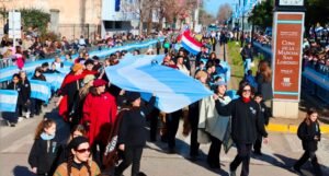 Una multitud acompaño las celebraciones por el 9 de Julio en Venado Tuerto
