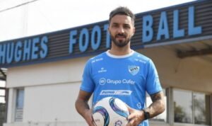 El fin de una era: “Nacho” Scocco se retiró definitivamente del fútbol en Hughes FBC y ya proyecta su futuro como DT