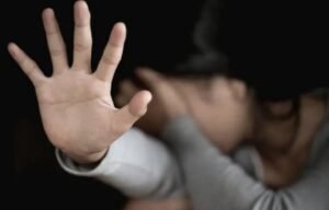 Prisión preventiva para un hombre investigado por abusar sexualmente de su pareja en Rufino