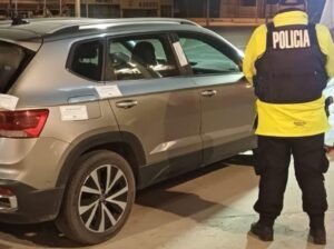 Controles vehículares: Un alcoholemia positiva alta en Venado Tuerto terminó licencia retenida y auto trasladado al corralón