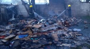 Accidentes, un incendio y una fuga de gas: intenso trabajo de Bomberos en Venado Tuerto