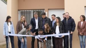 Otro compromiso cumplido: la Provincia inauguró las nuevas viviendas de Sancti Spiritu