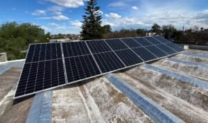 Diputada Galnares: “La inversión provincial en enregía solar para las escuelas se transforma en ahorro y educación para los pueblos”