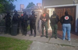 Golpe policial en Córdoba por robos en Venado Tuerto y la región: dos detenidos tras once allanamientos