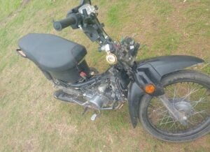 Le robaron la moto en Venado Tuerto y se la devolvieron destruida: tenía apenas 10 meses de uso
